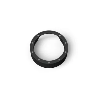 Unterseite des magnetischen Dosiertrichters, mit der Rille für den gerollten Rand des Siebs