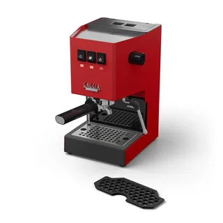 Rehausseur de Réservoir d'Eau pour Gaggia Classic, plaque alvéolée noire, près d'un Gaggia Classic rouge