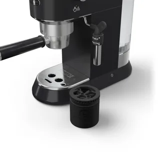 Verstellbares Spirograph-WDT-Tool für De'Longhi Dedica – neben einer De'Longhi Dedica