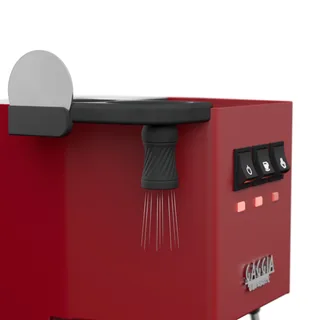Ablage mit Mini-WDT-Tool für Gaggia Classic – Nahaufnahme des Mini-WDT-Tools unter der Ablage, auf Weiß